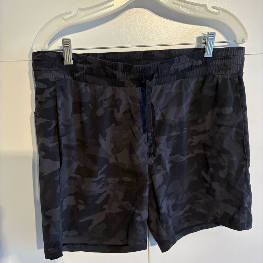 Tuff Athletics Gray Camouflage Shorts